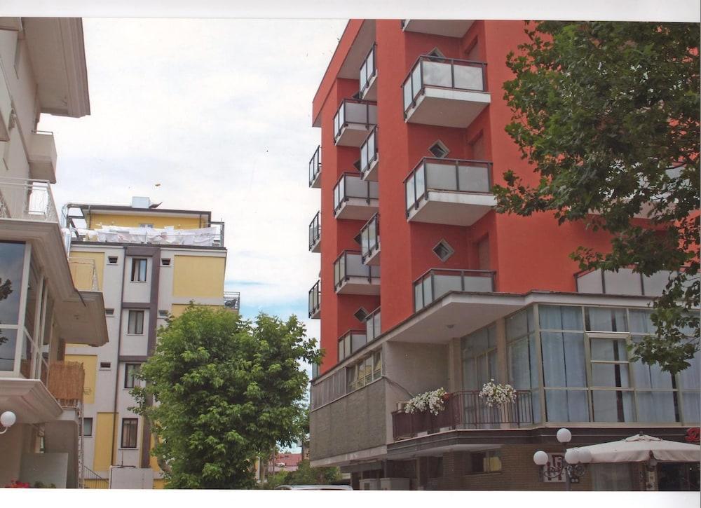 Hotel Darsena Cesenatico Extérieur photo