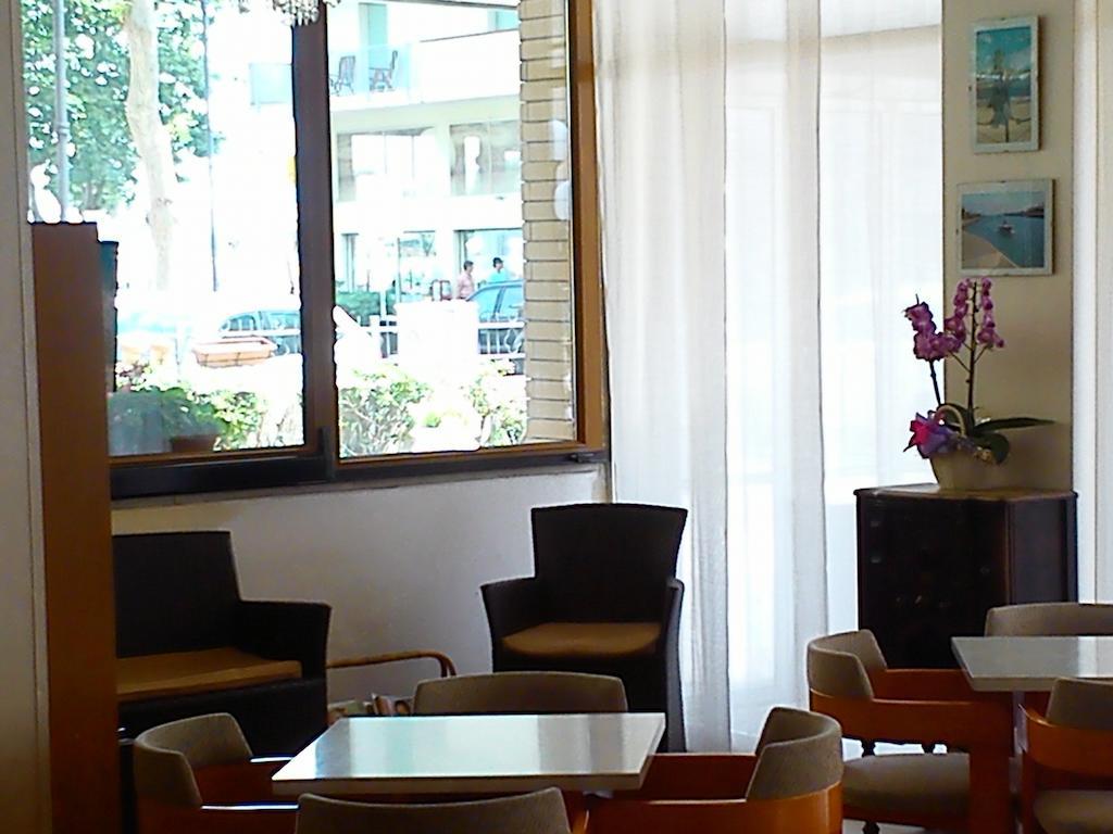 Hotel Darsena Cesenatico Extérieur photo